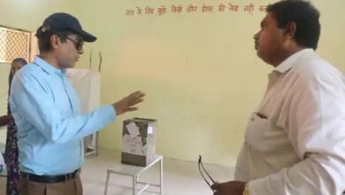 ezgif.com gif maker1