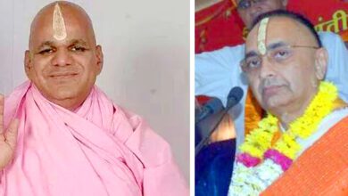 1 jagadguru swami nishchalanandji 2 jagadguru swami Ramdayalji 3 jagadguru swami Vallabhacharyaji 4 swami Govind dev giri ji