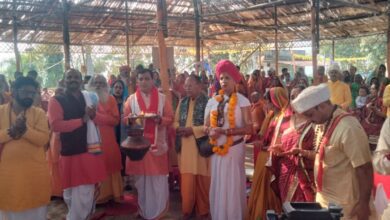 PITRA PARVAT PAR KHATU SHYA MAHAYUGY ME BARKTI SIKKE BANTE SANTOSHI MAHARAJ