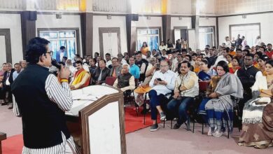 ved mahotsav ki baithak ko sambodhit karte sansad lanlwani