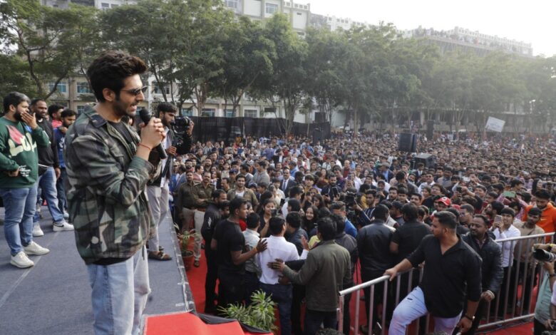 शहजादा कार्तिक आर्यन ने जीता इंडेक्स समूह संस्थानों के स्टूडेंट्स का दिल 1 IMG 20230127 WA0062