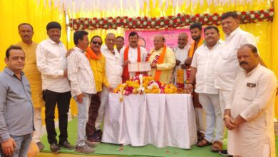 मैं पद पर रहूं या नहीं रहूं, जनता की सेवा करता रहूंगा-आर्य 9 4 2