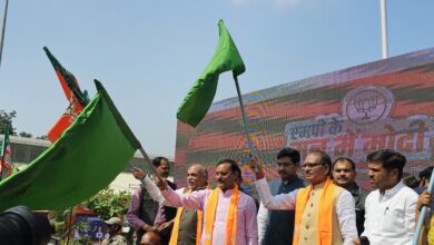 F8yOC1kW8AAUGvM 1 vv ff