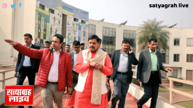 Beige Brown Monotone Sales Marketing Resume Website 2