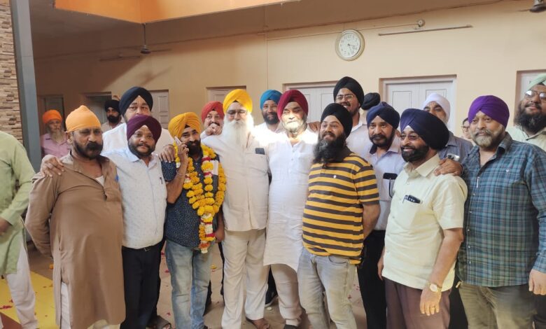 बड़वाह; सरदार भवदीप सिंह भाटिया श्री दशमेश सेवा सोसायटी के अध्यक्ष निर्वाचित 1 WhatsApp Image 2024 03 17 at 17.15.22 5f54ac49