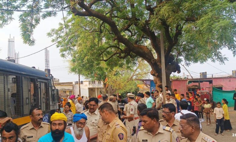 दो राज्यों के तीन जिलों के 100 पुलिसकर्मीयों की उमर्टी में संयुक्त दबिश, लंबे समय से फरार 2 कुख्यात आरोपी पकड़े 1 26badwani 01