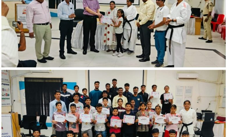 पुलिस रेडियो ट्रेनिंग स्कूल इंदौर में ग्रीष्मकालीन खेल शिविर का समापन 1 IMG 20240607 WA0003