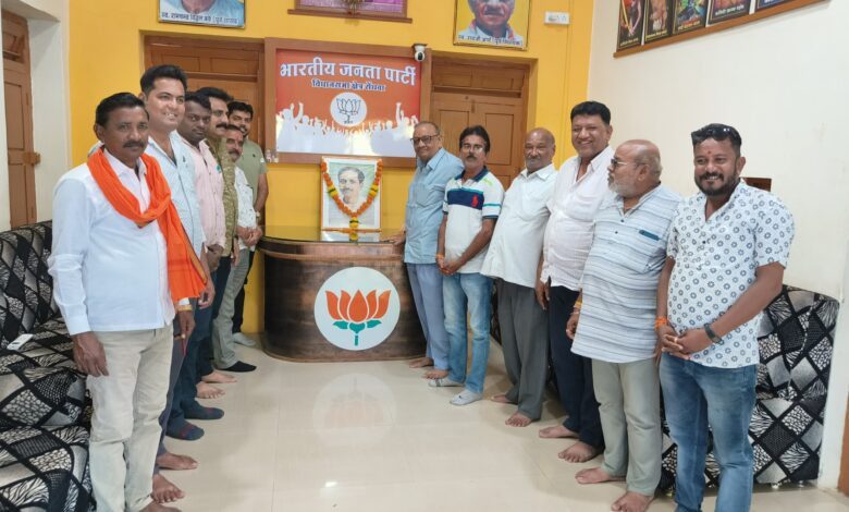 पंडित दीनदयाल जयंती पर भाजपा कार्यकर्ताओ ने घर घर जाकर भाजपा सदस्य अभियान चलाया, तीन दिन में 15 हजार सदस्य बनाए 1 IMG 20240925 WA0103