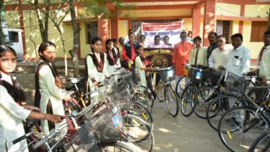 बड़वानी; उत्कृष्ट विद्यालय के 53 छात्र, छात्राओं को निशुल्क साईकिल वितरण किया 6 02 1