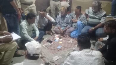 बड़वानी में जुआ खेलते हुए धार और बड़वानी जिले के 9 को पकड़ा, हजारों की नगदी जब्त 7 28119bab 8fdf 4f44 ae0c 5f000026b011