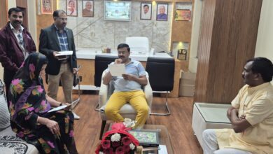 9eb63a0f 5127 4437 84cf feadf6eb3b0f