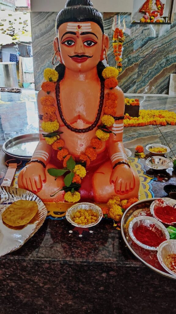 सेंधवा। भैरव जयंती पर भंडारा कल शाम को, तैयारियां शुरू, बाजरे की रोटी और उड़द की दाल का प्रसाद बनेगा 2 IMG 20241122 WA0028