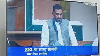 10d0d835 652c 400c 9589 f76cec9d7b66