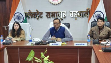 प्रधानमंत्री विश्वकर्मा योजना में अपेक्षाकृत कार्य न करने पर सेंधवा एवं पानसेमल जनपद सीईओ को कारण बताओं सूचना पत्र जारी 9 7