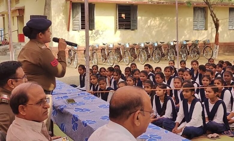 सबसे पहले काम है हम अपना करियर बनाएं 1 8f038bcc db79 43eb ba44 cdcdb3cb0fe4