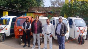 राजगढ़ नगर परिषद की कारस्तानी, पुरानी मनोरंजन ट्रेन का करवा दिया लोकापर्ण 2 IMG 20250115 WA0069