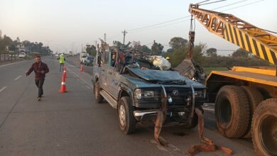 e453b311 cb1f 4008 9ae2 6767feff4c43