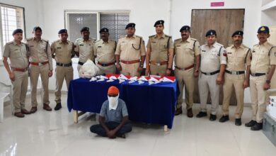 12dea935 e53a 4563 bacd fcb3a371cc58