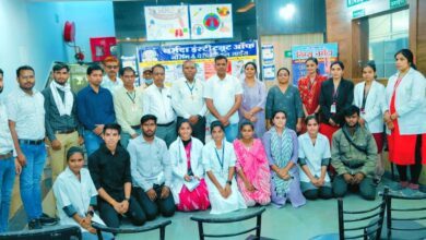 93c902f2a9794deb9ca86530ec215bb8