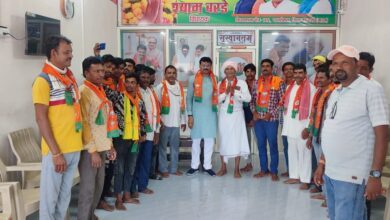 f2ddecc1 dacb 4c3f 8888 8d4b283af3fd