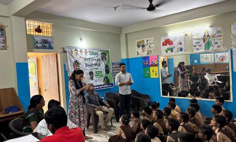 बड़वाह। मूक बाधिर विद्यार्थियों को साफ-सफाई, स्वच्छता एवं संक्रमण से बचाव के उपायों की दी जानकारी... 1 IMG 20250707 WA0019