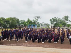 सेंधवा। गुरुकुल द रियल इंग्लिश मिडियम स्कूल में आत्मरक्षा कार्यशाला सम्पन्न 2 IMG 20250716 WA0083