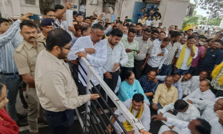 किसानों की समस्या के लिए नही कलेक्टर के पास समय ना ही किसानों की चिंता हे ना उनकी मांगो की उनको चापलूसो की चिंता- विधायक हीरालाल अलावा 1 IMG 20250714 200947 600