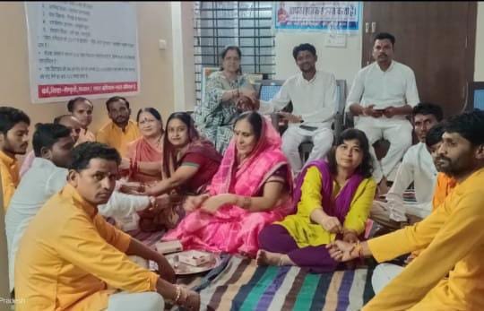 एकल अभियान अंचल सेंधवा की मासिक समीक्षा बैठक सम्पन्न, स्वतंत्रता दिवस आयोजन पर हुआ मंथन 1 0d041ae0 cf74 4fa1 9345 b17070998914