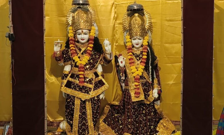 सेंधवा। अग्रवाल समाज में जन्माष्टमी की भव्य तैयारियां; सत्यनारायण मंदिर में फूलों, गुब्बारों और रोशनी से सजेगी झांकी, रात्रि 12 बजे महाआरती 1 15 sm e1755261581795
