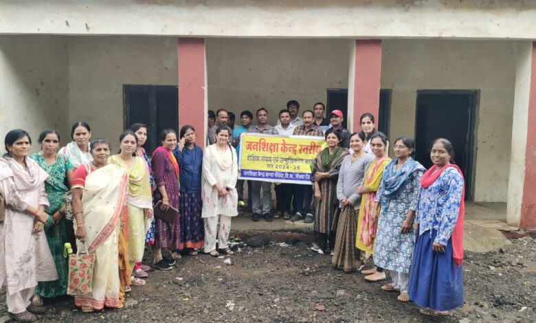 सेंधवा: शासकीय विद्यालयों में कक्षा 1-2 शिक्षकों का शैक्षिक संवाद कार्यक्रम शुरू 1 23 rajy