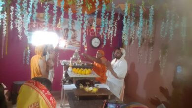 सेंधवा: दिगंबर जैन समाज में पर्युषण पर्व का तीसरा दिन, उत्तम आर्जव धर्म की आराधना 15 30 SJ