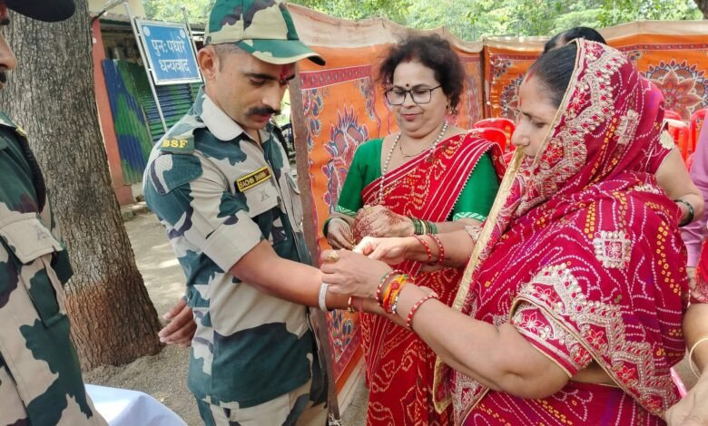 विश्व जागृति मिशन द्वारा सीमा के प्रहरियों के साथ मनाया रक्षाबंधन* 1 FB IMG 1754754579837