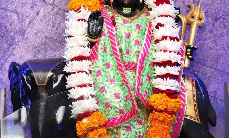 शनि अमावस्या पर गजासीन धाम में महाआरती 1 IMG 20250821 WA0093