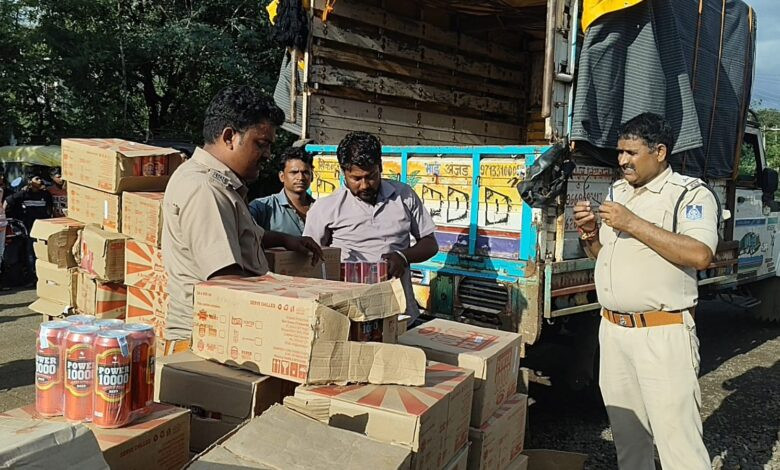 सेंधवा। वरला पुलिस की बड़ी कार्रवाई: 94 पेटी अवैध शराब जब्त, आरोपी गिरफ्तार 1 IMG 20250823 WA0167