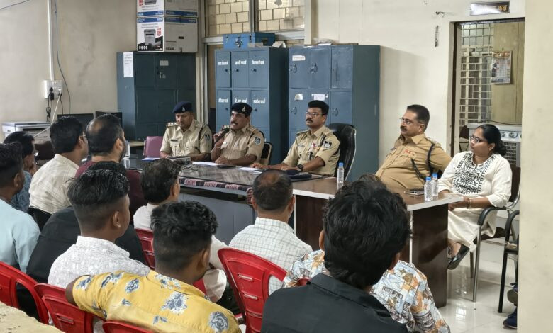 बड़वानी पुलिस की शांति समिति बैठकें, गणेश उत्सव व ईद मिलादुन्नबी पर सौहार्द की अपील 1 IMG 20250823 WA0176