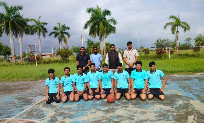 बड़वाह। बड़वाह में जिला स्तरीय अंडर - 19 बास्केटबॉल टूर्नामेंट हुआ आयोजित... 1 IMG 20250827 WA0015