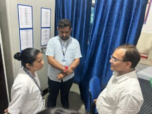 बड़वानी; उप संचालक भोपाल ने किया स्वास्थ्य संस्थाओं का निरीक्षण 2 swa