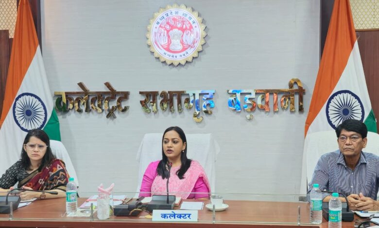 बड़वानी; भावांतर योजना के तहत सोयाबीन उत्पादक किसानों का कराये अधिक से अधिक पंजीयन-कलेक्टर श्रीमती जयति सिंह 1 10 2
