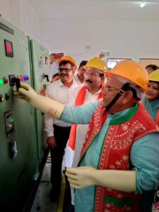 सेंधवा: चाचरिया में 194 लोगों को मिले वन अधिकार पत्र, नवनिर्मित 33/11 केवी उपकेंद्र का भी हुआ लोकार्पण 4 23 aa