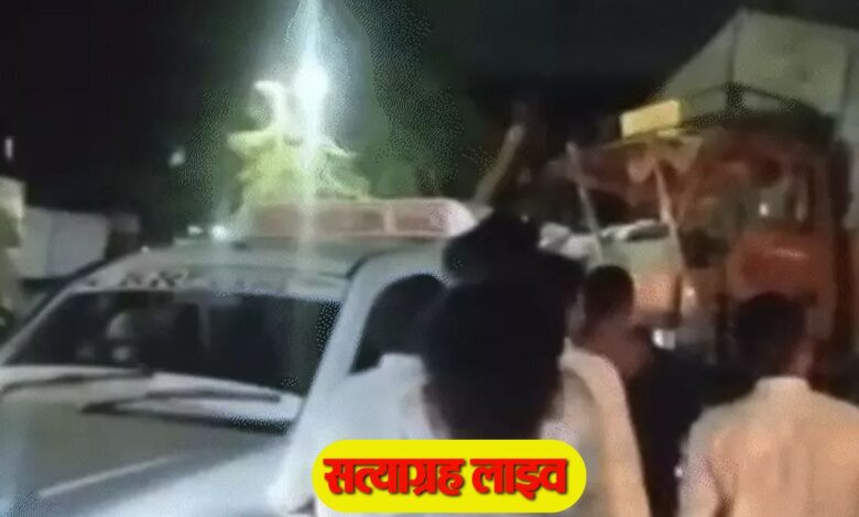 इंदौर: ट्रक के ब्रेक फेल, कई वाहन चकनाचूर – बड़ा हादसा टला 1 Copy of Copy of Copy of 30 aug 2