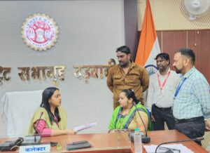 शराबबंदी से लेकर छात्रवृत्ति तक, बड़वानी जनसुनवाई में उठे कई जनहित मुद्दे, ग्रामीणों ने रखी समस्याएं, कलेक्टर और सीईओ ने दिए तत्काल निराकरण के निर्देश 2 03 1