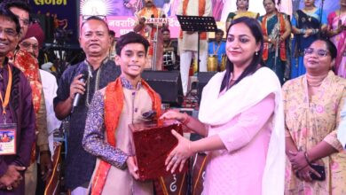 बडवानी; शक्ति की आराधना का पर्व है नवरात्रि - कलेक्टर श्रीमती जयति सिंह 7 04