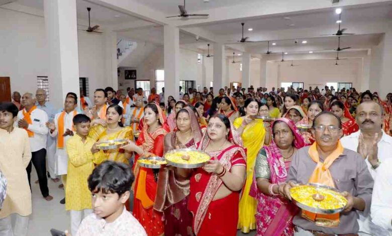 बड़वाह। भगवान सहस्त्रबाहु अर्जुन जयंति पर धुमधाम से निकला चल समारोह...जगह जगह चल समारोह का हुआ स्वागत... 1 108384