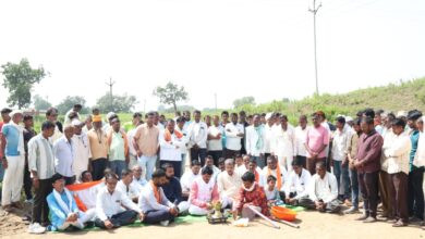 पानसेमल। ललवान्या में विकास की नई राह कृ विधायक श्याम बरडे ने किया सड़क निर्माण का शुभारंभ 14 11 pn1