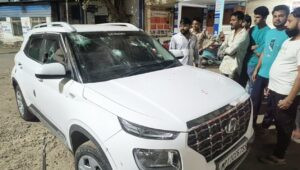 बड़वानी जिला अस्पताल में मारपीट और पथराव की वारदात, मिर्च स्प्रे से घायल हुए युवक 3 23 bwn2