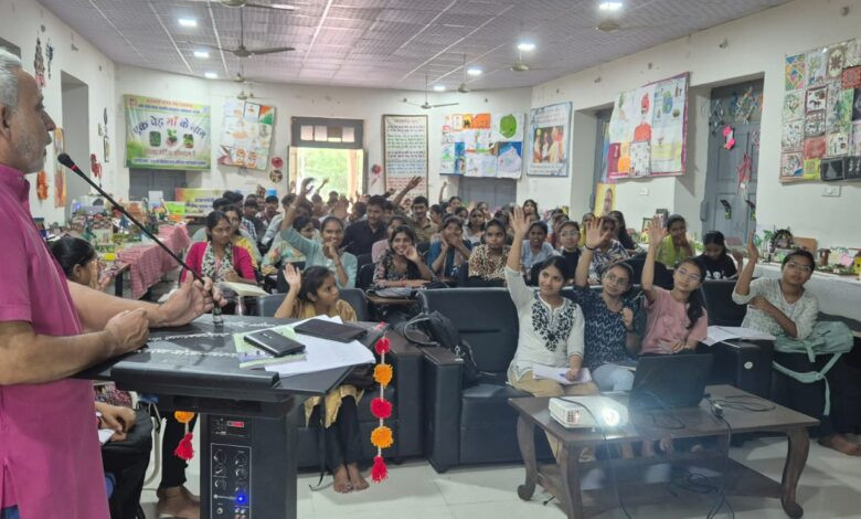 बड़वानी में 70 वें मध्यप्रदेश स्थापना दिवस पर कॉलेज में होगा तीन दिनी कार्यक्रम 1 28 pg co