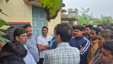 सेंधवा हादसा: शाहपुरा ग्रिड पर करंट लगने से ऑपरेटर की मौत, परिजनों का हंगामा 6 29 MOT