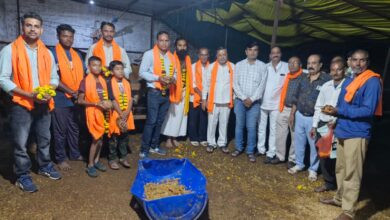 सेंधवा में गोपाष्टमी पर विश्व हिंदू परिषद और बजरंग दल ने मनाया गौ सेवा उत्सव 14 30 samman 1