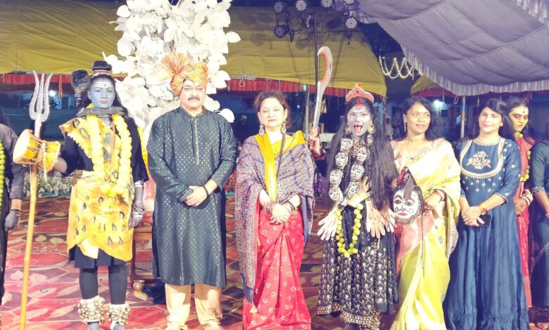 केंद्रीय जेल इंदौर में नवरात्रि महा अष्टमी पर रंगारंग कार्यक्रम आयोजन 1 IMG 20251001 WA0019