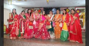 श्री अग्रसेन क्लब द्वारा करवा चौथ सेलिब्रेशन व 31 महिलाओं का करवा चौथ सामूहिक उद्यापन 2 IMG 20251011 WA0043